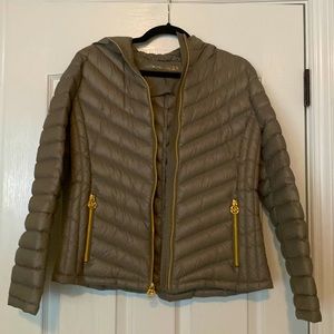 Michael Kors packable packable down jacket size M